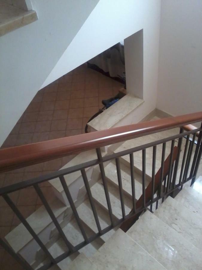 Sperone Hotel Mandra Capreria Exterior photo